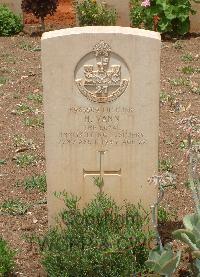 Medjez-El-Bab War Cemetery - Vann, Henry