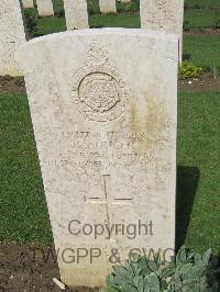 Coriano Ridge War Cemetery - Aunger, Roy