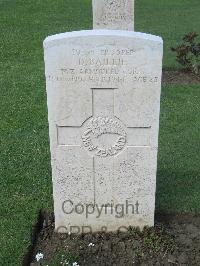 Coriano Ridge War Cemetery - Baillie, Donald