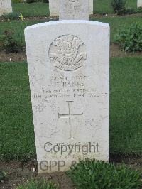 Coriano Ridge War Cemetery - Banks, Henry