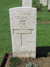 Coriano Ridge War Cemetery - Barrett, William Francis