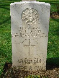 Coriano Ridge War Cemetery - Barron, William Thomas