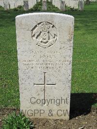 Coriano Ridge War Cemetery - Baylis, Charles