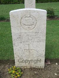 Coriano Ridge War Cemetery - Beevers, Kenneth Glyn