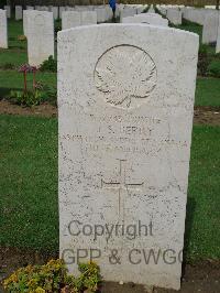 Coriano Ridge War Cemetery - Berry, John Smith