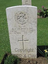 Coriano Ridge War Cemetery - Bichard, Donald Philip