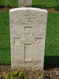 Coriano Ridge War Cemetery - Bolton, Stanley