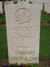 Coriano Ridge War Cemetery - Brown, Lindsay