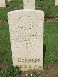 Coriano Ridge War Cemetery - Campbell, John Archie