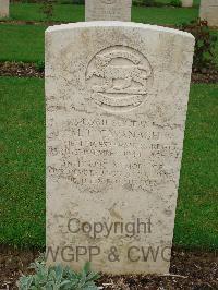 Coriano Ridge War Cemetery - Cavanagh, Michael Francis