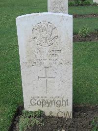 Coriano Ridge War Cemetery - Core, Frank Stanley