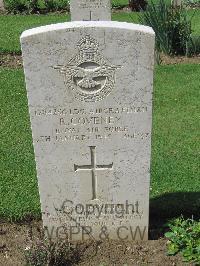 Coriano Ridge War Cemetery - Coveney, Richard