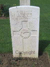 Coriano Ridge War Cemetery - Dench, James Alfred