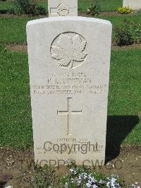 Coriano Ridge War Cemetery - Dingman, Reginald Lenz