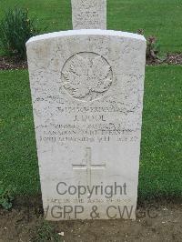 Coriano Ridge War Cemetery - Dool, John