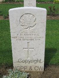 Coriano Ridge War Cemetery - Doucette, Francis Hector