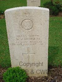 Coriano Ridge War Cemetery - Douglas, William Zachariah