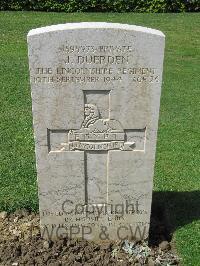 Coriano Ridge War Cemetery - Duerden, James