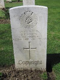 Coriano Ridge War Cemetery - Evans, Douglas Henry