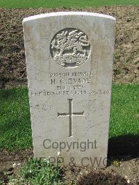 Coriano Ridge War Cemetery - Evans, Hugh Charles