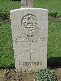 Coriano Ridge War Cemetery - Farnden, Ernest William