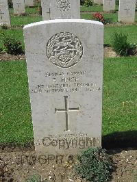 Coriano Ridge War Cemetery - Finch, Frederick