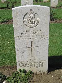 Coriano Ridge War Cemetery - Godfrey, Percy William