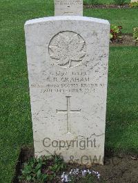 Coriano Ridge War Cemetery - Graham, Stanley R.