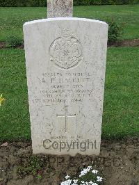 Coriano Ridge War Cemetery - Hackett, Arthur Frank