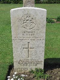 Coriano Ridge War Cemetery - Hart, Robert