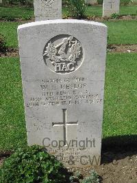 Coriano Ridge War Cemetery - Heslop, William Edgar