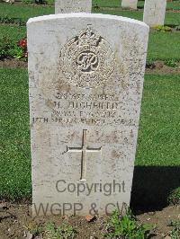 Coriano Ridge War Cemetery - Highfield, Horace