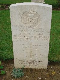 Coriano Ridge War Cemetery - Hill, Bertus Russell