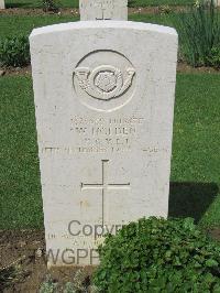 Coriano Ridge War Cemetery - Holden, William