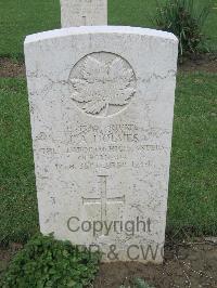 Coriano Ridge War Cemetery - Holmes, John Allan