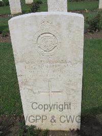 Coriano Ridge War Cemetery - Holmes, Leonard George