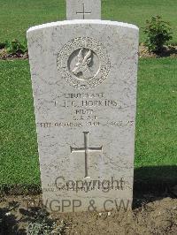 Coriano Ridge War Cemetery - Hopkins, T J C