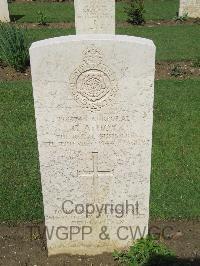 Coriano Ridge War Cemetery - Hoy, George Arthur