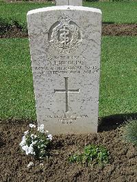 Coriano Ridge War Cemetery - Huggins, A F