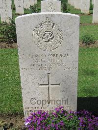 Coriano Ridge War Cemetery - Jones, Albert Charles