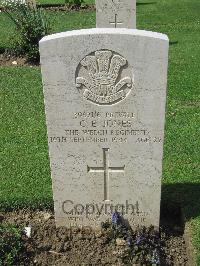 Coriano Ridge War Cemetery - Jones, Charles Edward