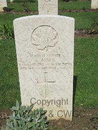 Coriano Ridge War Cemetery - Jones, Sidney