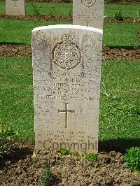 Coriano Ridge War Cemetery - Jones, William Thomas