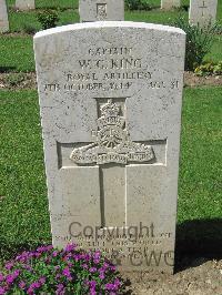 Coriano Ridge War Cemetery - King, William George