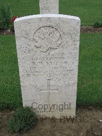 Coriano Ridge War Cemetery - Kyler, Robert W.