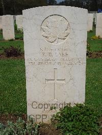 Coriano Ridge War Cemetery - Lake, Robert Douglas