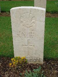 Coriano Ridge War Cemetery - Laughlan, Edward