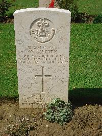 Coriano Ridge War Cemetery - Laverty, William