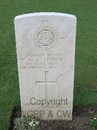 Coriano Ridge War Cemetery - Lindon, Ernest George