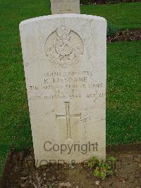 Coriano Ridge War Cemetery - Litsoane, R